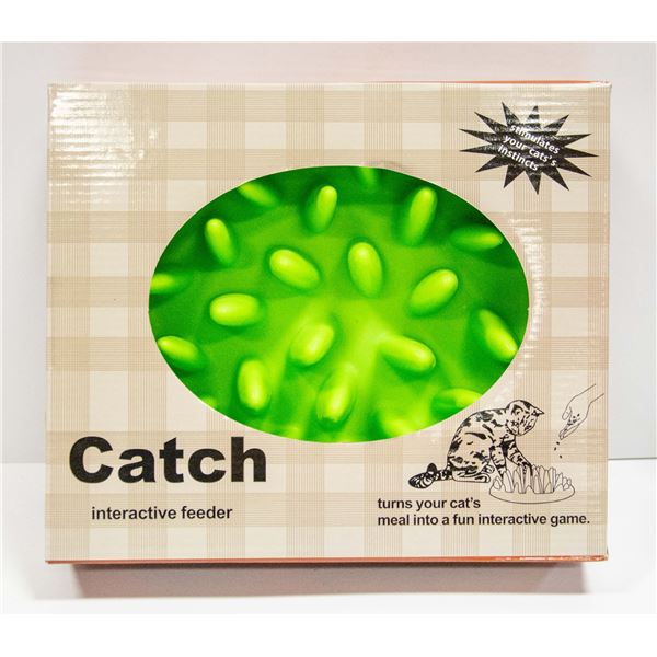 BRAND NEW DOG & CAT INTERACTIVE FEEDER