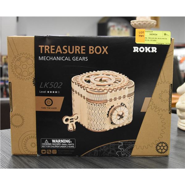 NEW RORK TREASURE BOX WITH MECHANICAL GEARS