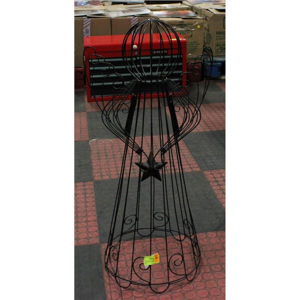 METAL ANGEL HOLDING STAR 31" TALL