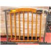 Image 1 : "SUMMER" ADJUSTABLE BABY GATE