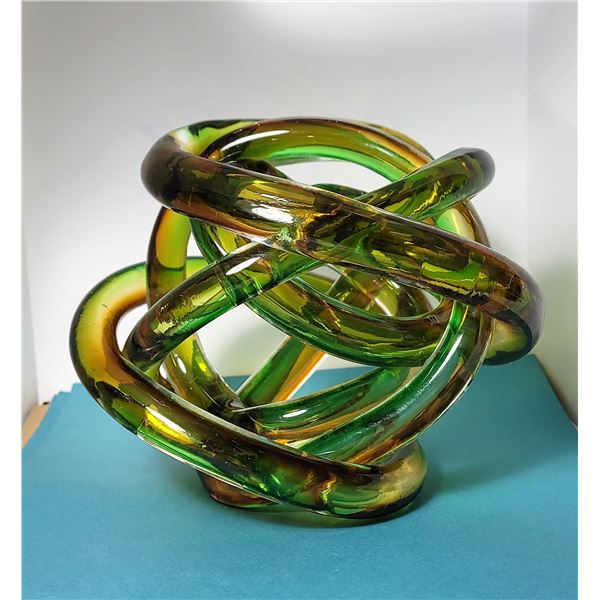 6)  FREE FORM TUBULAR ART GLASS KNOT IN