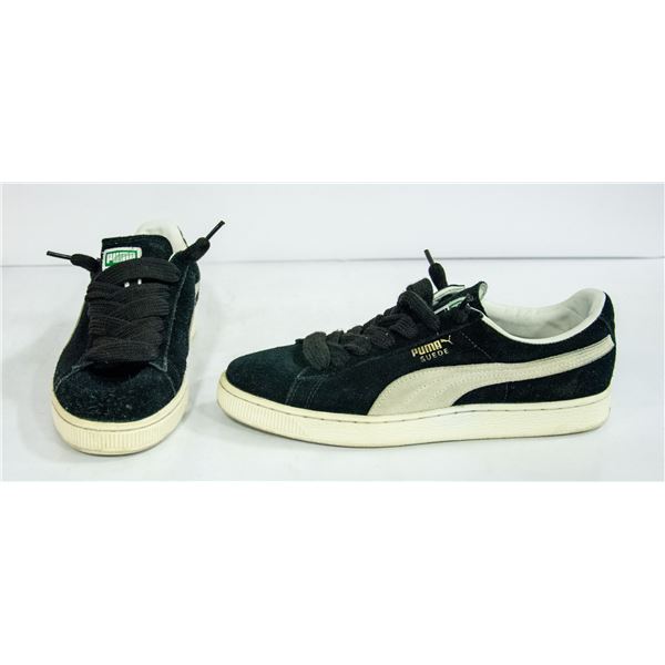 PAIR OF VINTAGE COLLECTIBLE PUMA SUEDE CLASSIC