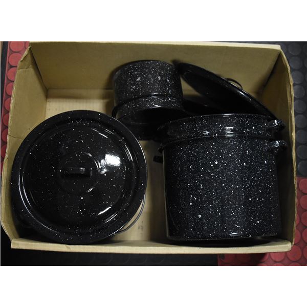 ENAMEL POTS, LARGE & SMALL DOUBLE BOILERS & LIDDED
