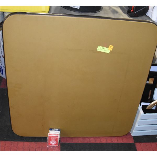 BEIGE CARD TABLE & 3 DECKS OF CARDS