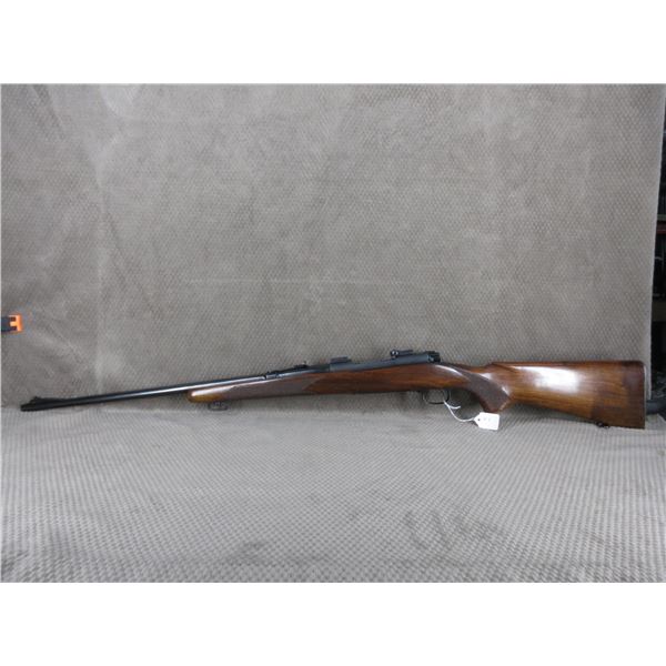 Non-Restricted - Winchester Model 70 (Pre 64) in 30-06