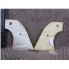 Image 2 : Colt Single Action Army Pearl Grips