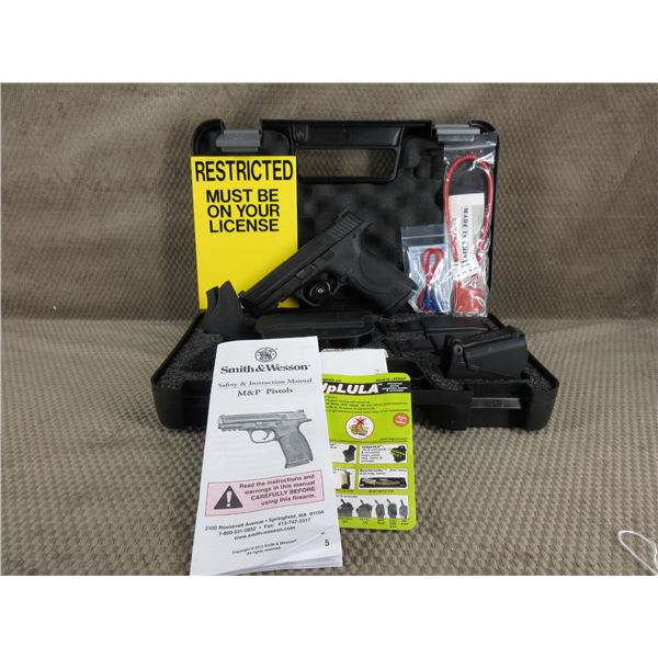 Restricted - NEW - Smith & Wesson MP40 in 40 S&W