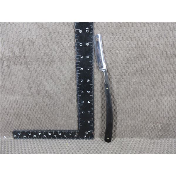 George Butler & Co Trinity Works Sheffield England Razor