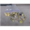 Image 1 : 29 Buttons & Other Items