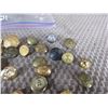 Image 3 : 29 Buttons & Other Items