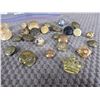 Image 4 : 29 Buttons & Other Items