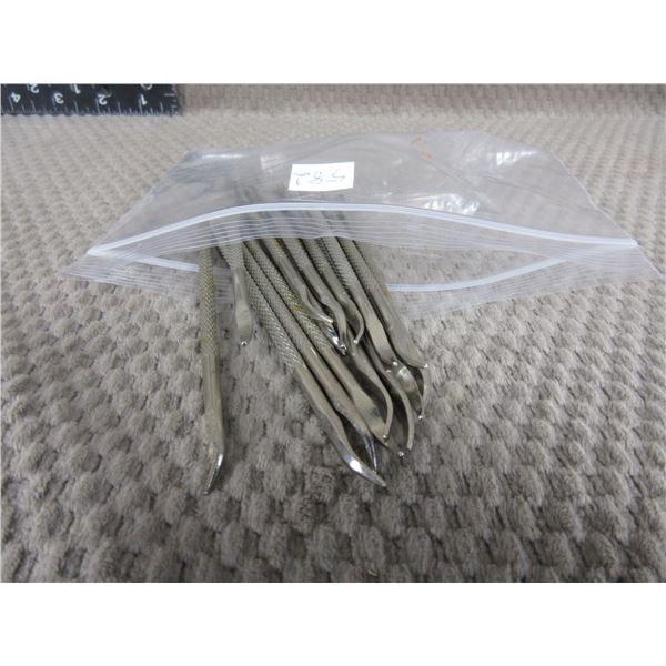 15 - Metal Pics for cleaning (guns or ???)