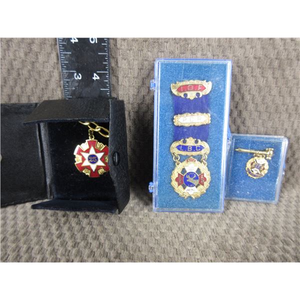 3 Pins - 2 - IOF & Ponoka Lodge