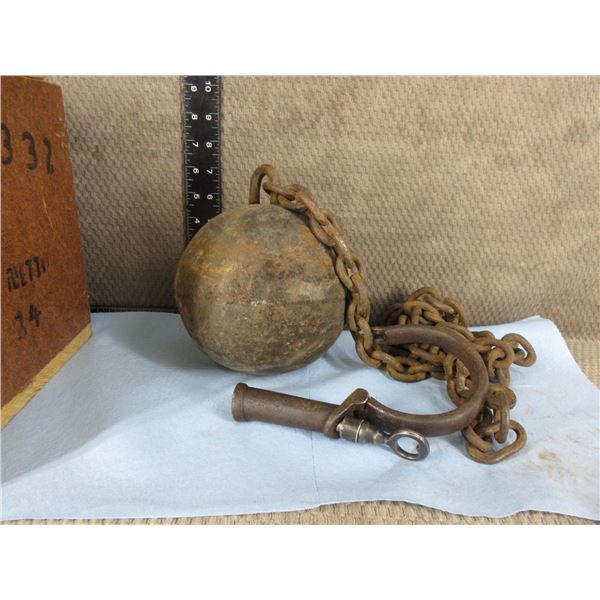 The Old Ball & Chain & Set of Leg Irons with 1 Key