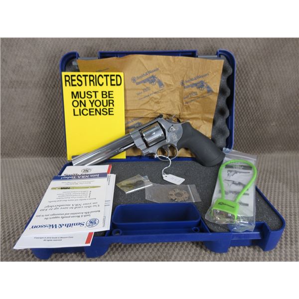 Restricted - Smith & Wesson Model 610-3 in 10MM
