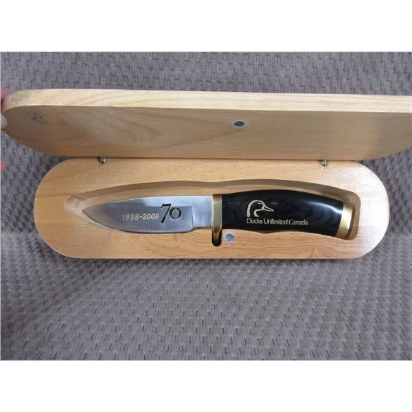 Ducks Unlimited Canada 1938-2008 Knife in Wood Case