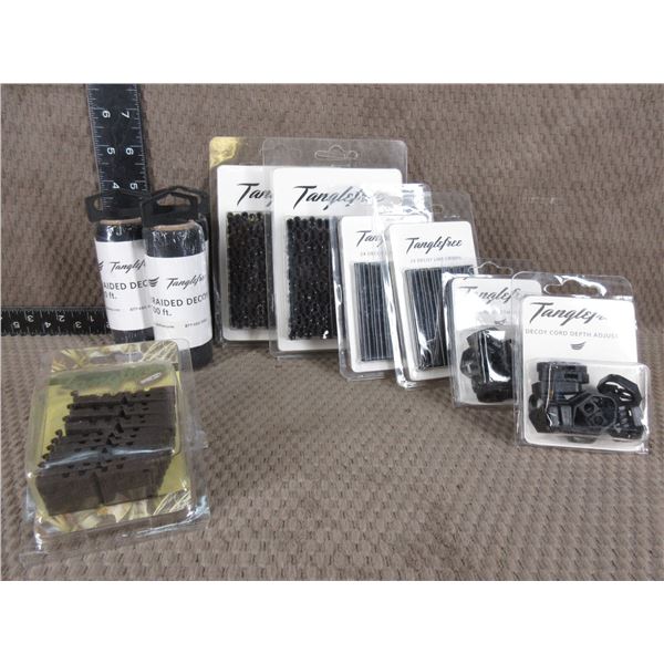 Lot of Tanglefree Decoy Items