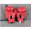 Image 2 : Pair of 10 Oz Red Boxing Gloves