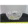Image 1 : 1 Pinwheel Crystal Bowl