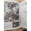 Image 5 : WORLD WAR II BOOK W/ ILLUSTRATED CD ROM