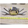 Image 2 : VINTAGE CLOCK W/ STEEL ANTLERS