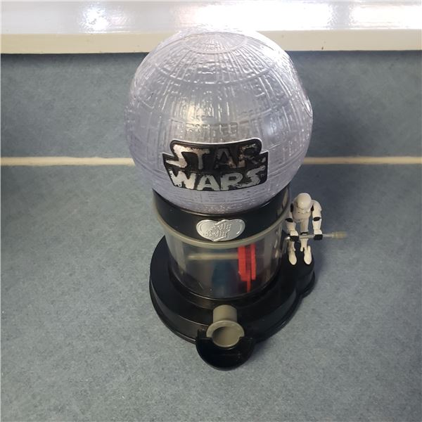 Star Wars Storm Trooper Death Star candy dispenser