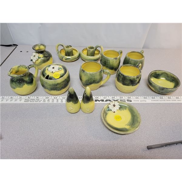 set of vintage yellow/green Ineke pottery Victoria BC Rare