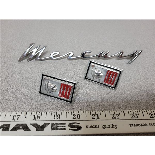 1961-1964 Mercury emblem with two Mercury badges