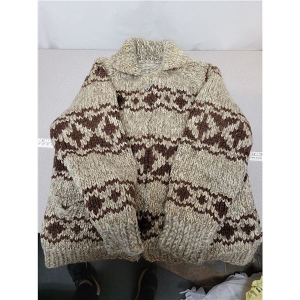 Siwash sweater (medium)