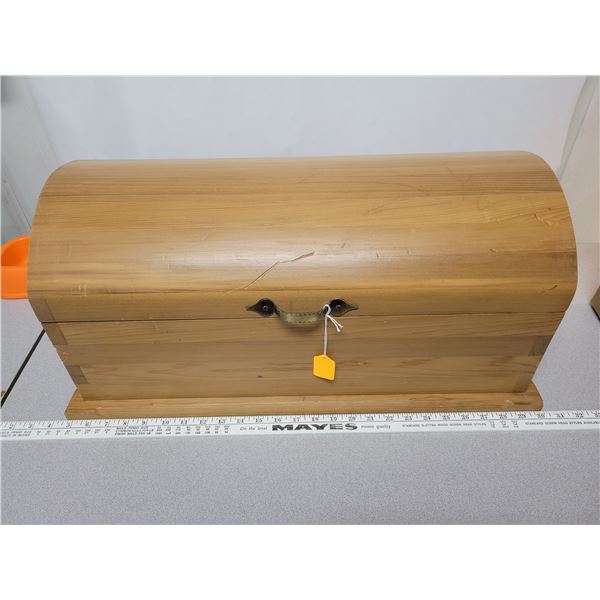 Dove tail round top cedar chest 24"L X 12" H X 12" W