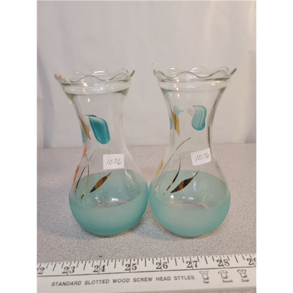 2 1950's vases