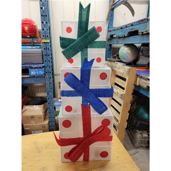 Light up Christmas boxes