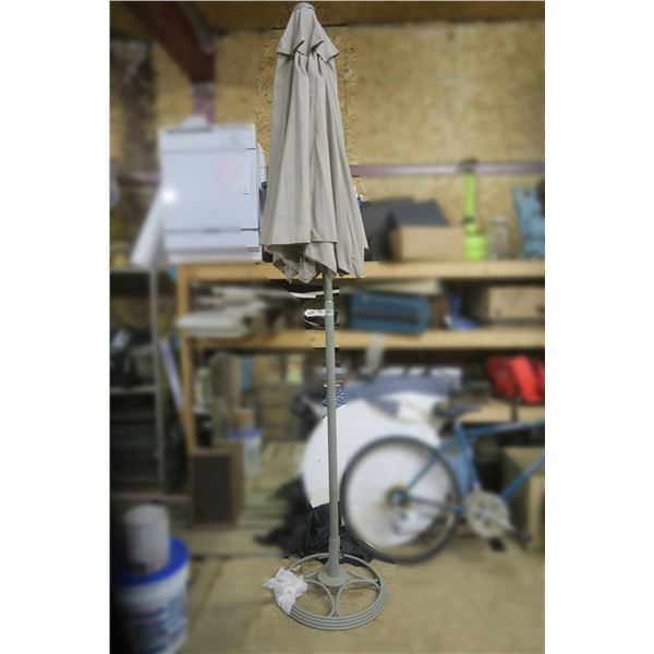 6' Patio Umbrella, Grey, With Crank, Tilt, 4' Tube Extention And Iron Base (Near New)