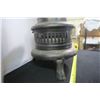 Image 8 : Vintage Kerosene Heater (Empty Tank)