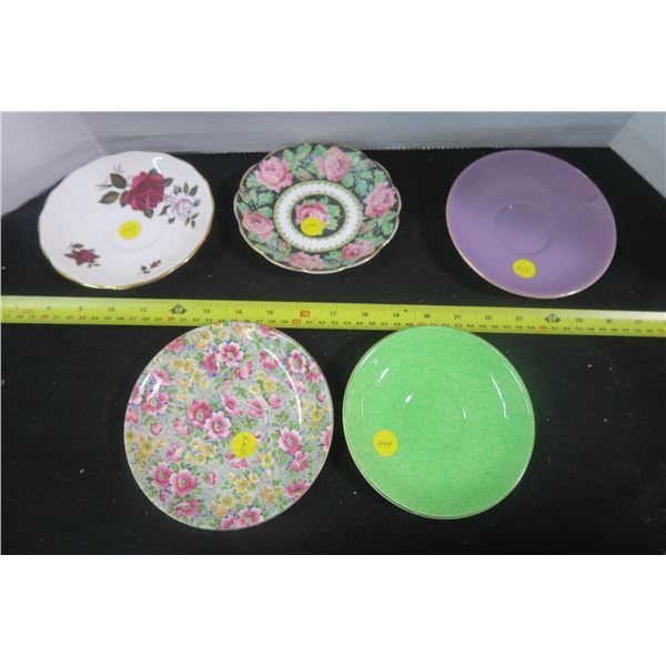 5 Colorful Saucers