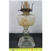 Image 3 : 10" Tall Clear Glass Lantern w/ Wick & Burner