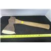 Image 1 : 4 1/4" Roofing Hatchet