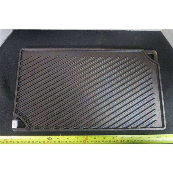 Cast Iron 16 3/4 X 9.5 Grill/Griddle Combination