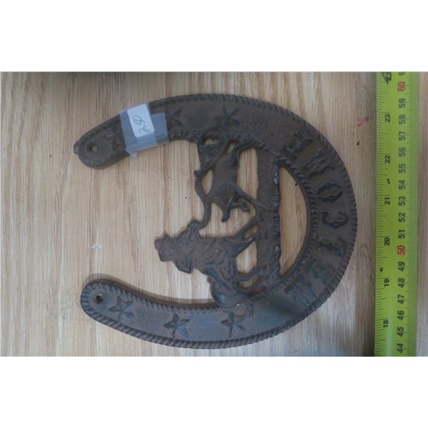 Iron Horseshoe Welcome Sign