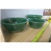 Image 4 : 3 Pyrex Antique Bowls