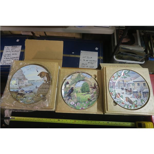 3 Collectors Plates
