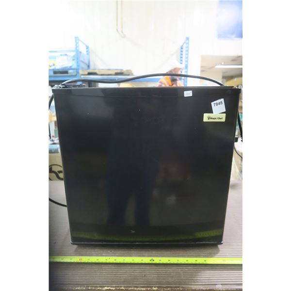 Mini Bar Fridge "Matic Chef"