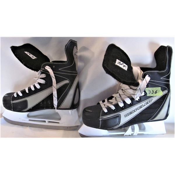 Size 8 Hespeler skates good condition