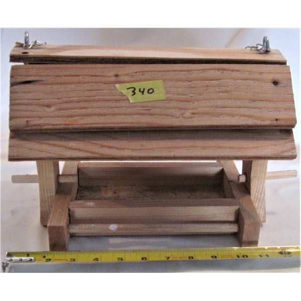 13" X 8" Bird feeder