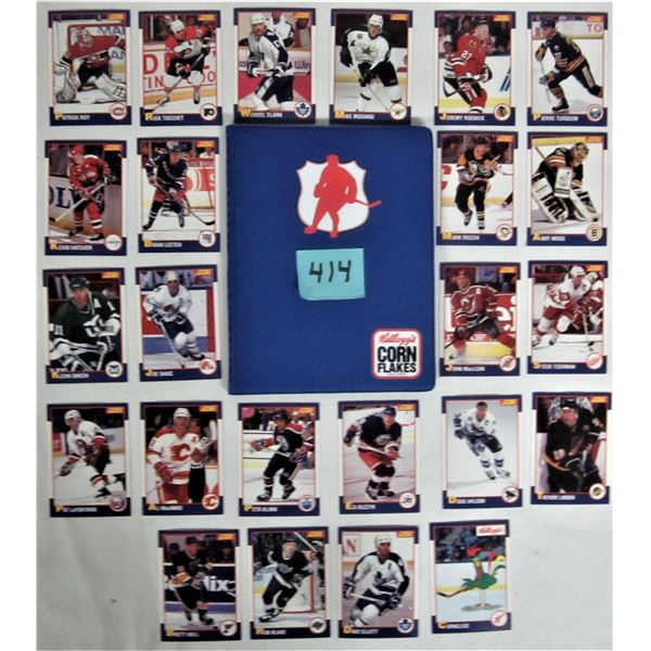 Complete set of j24 1990-91 Kellogg's limited edition SCORE NHL card set and display album