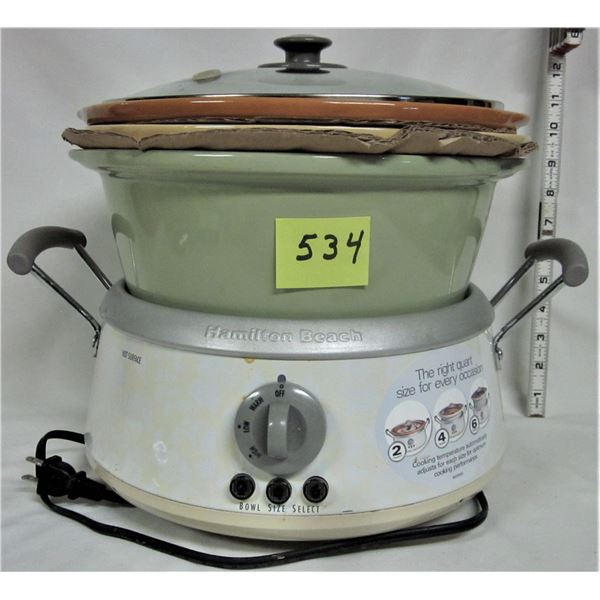 Hamilton Beach electric slow cooker comes with 2 quart, 4 quart, 6 quart ceramic pots