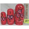 Image 2 : 3 Russian Matruska nesting dolls