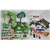 Image 1 : Vintage Playmobil 10 mini figures, Equestrian, Foliage base plate, plants and accessories