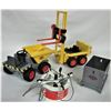 Image 5 : Vintage Playmobil construction vehicles & accessories