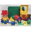 Image 2 : Mixed lot vintage Lego Duplo various bricks, pieces and people